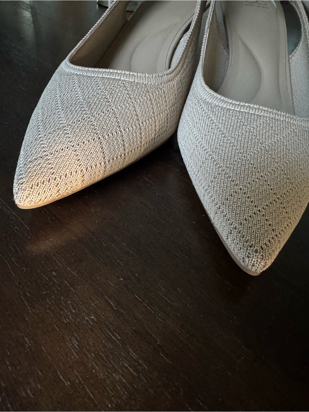 Cosy Island - EverLush Bowknot Pointed Toe Heeled Slingback - Low Heeled
- NWT - Picture 7 of 10